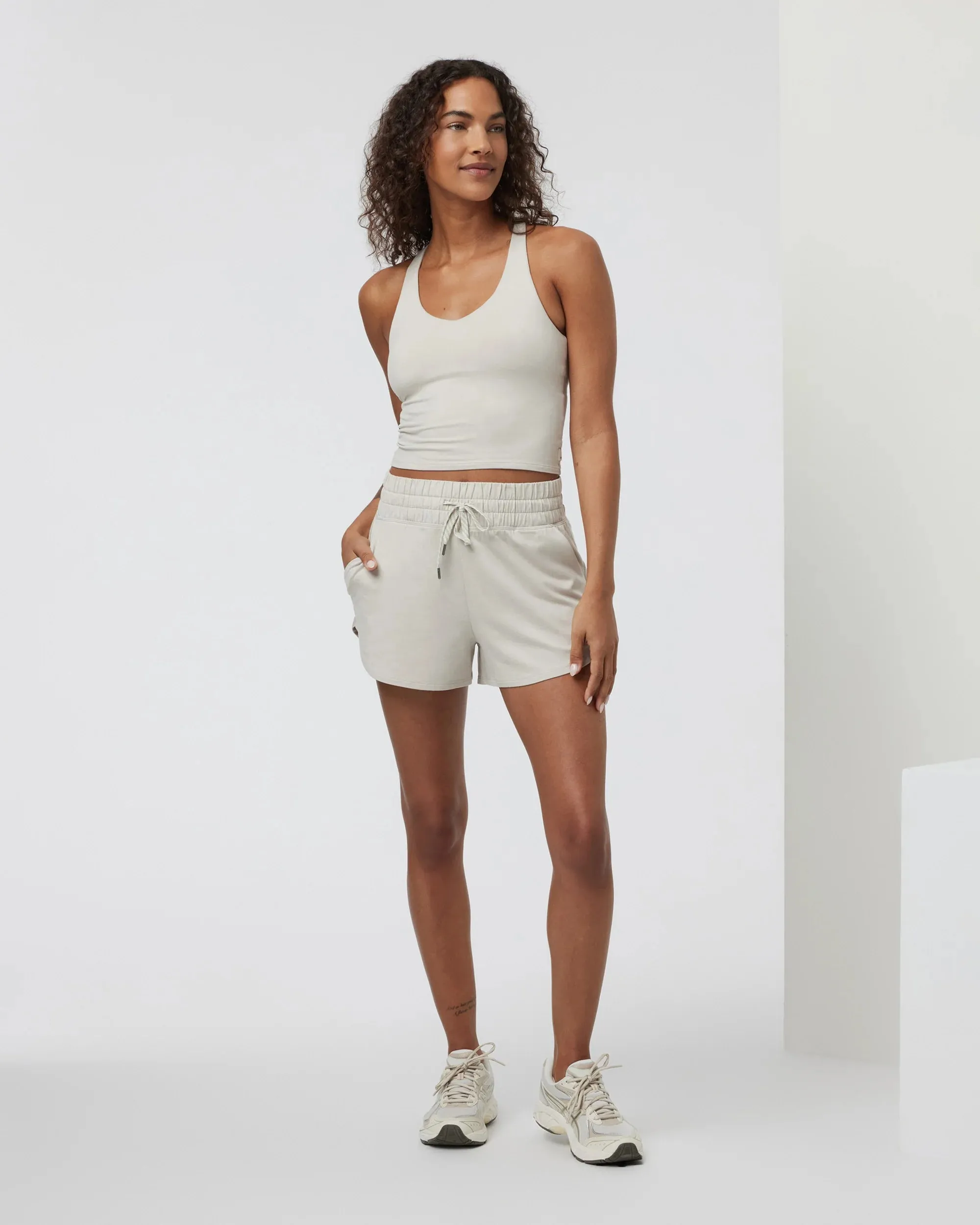 Halo Performance Crop 2.0: Ecru Heather